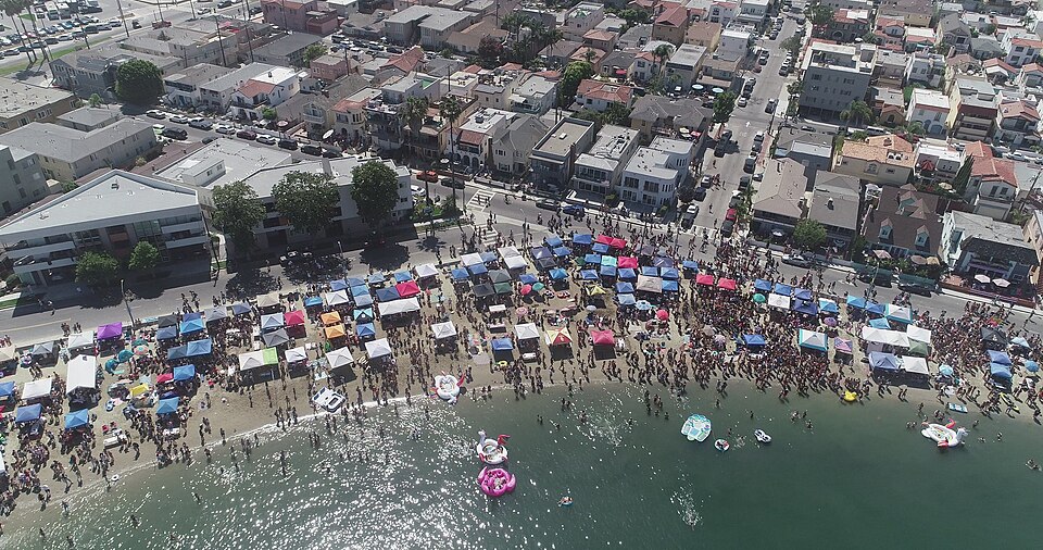 Alamitos Bay Beach