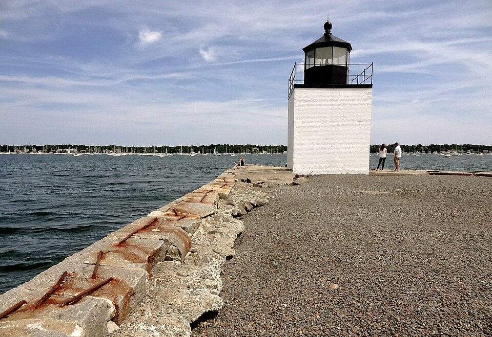 Derby Wharf Light