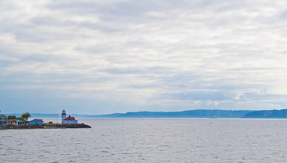 Alki Point Light